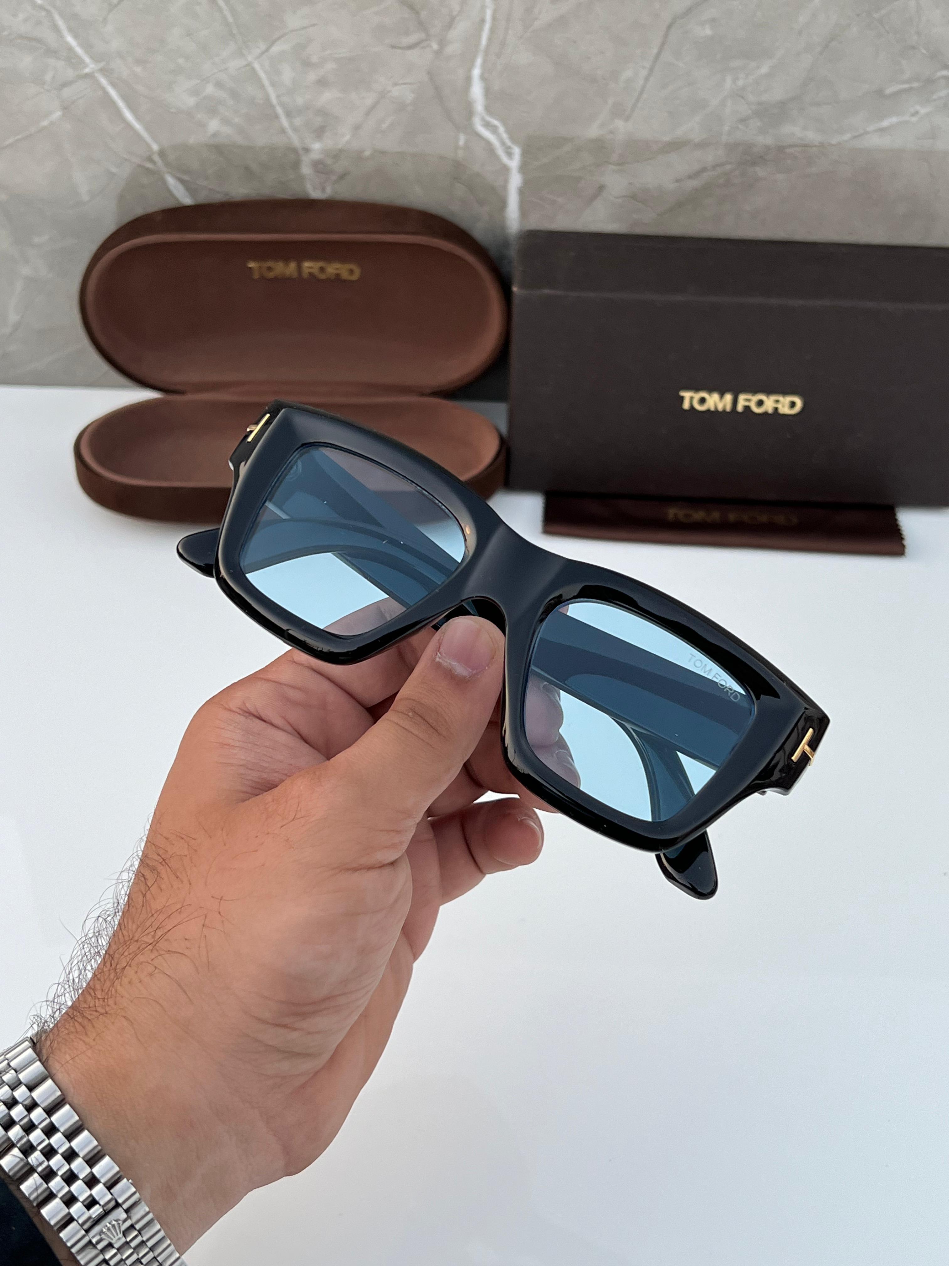 Tom_ford 4184 sky lens