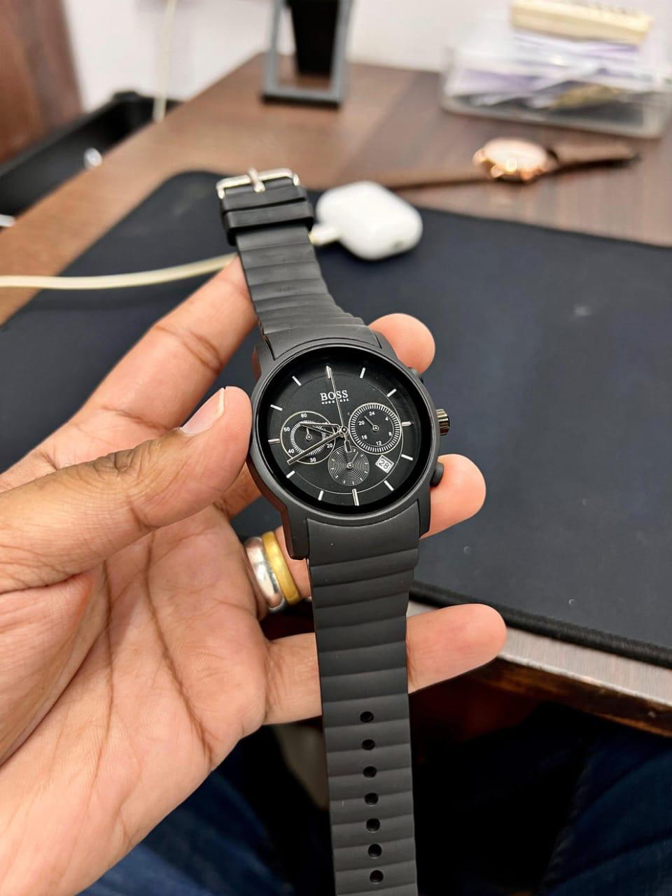 Bos_s full black trending article