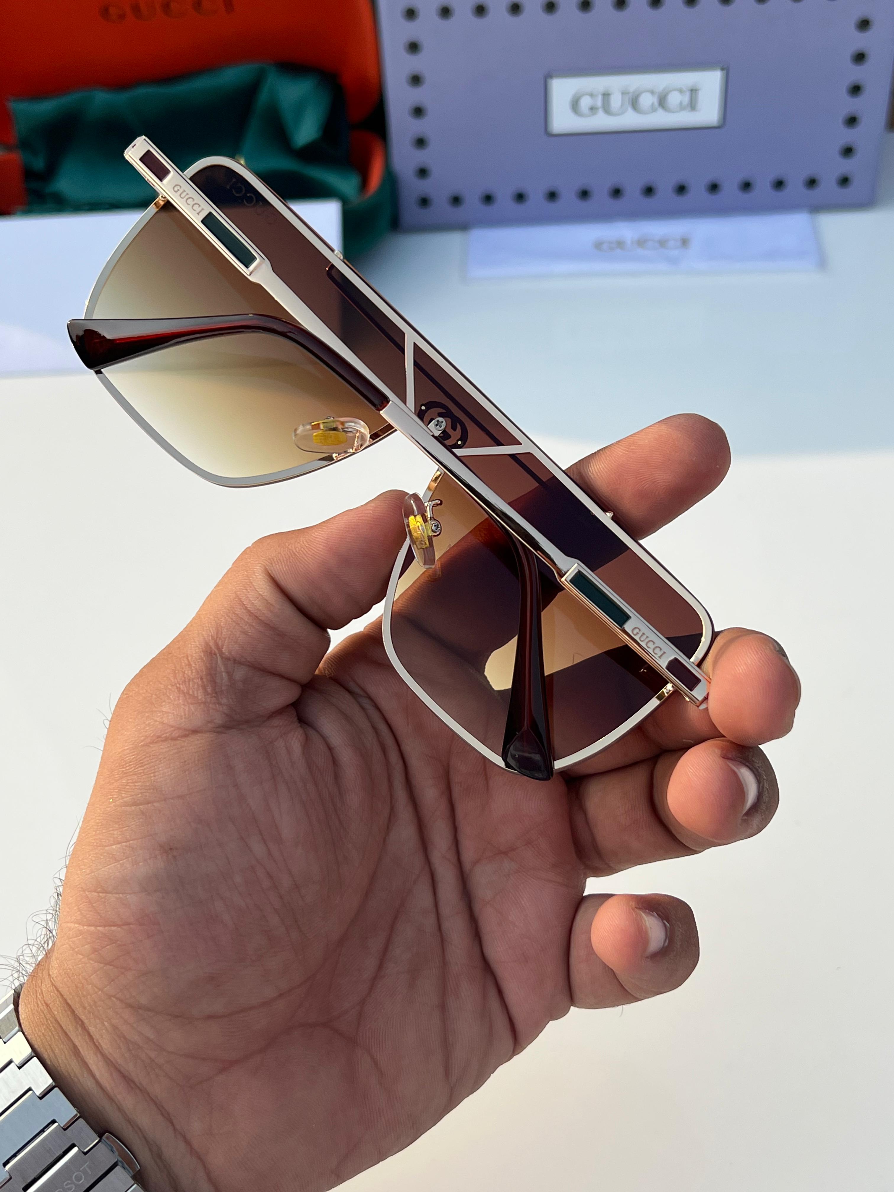 G_cci 24037 gold brown A