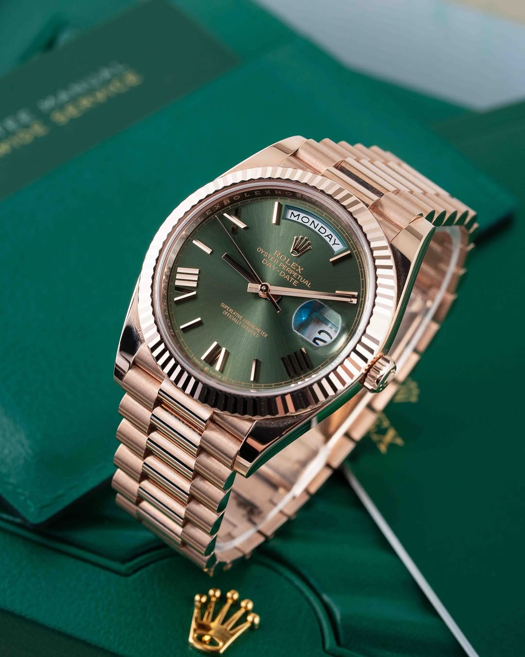 Rolexx day date green dial